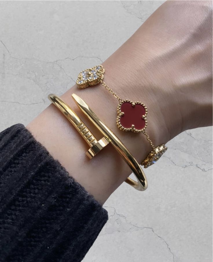 CLOVER DELUXE | ROOD ARMBAND